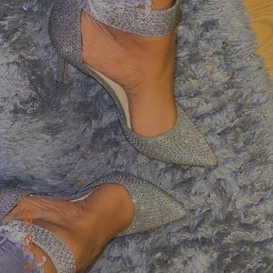 Meet your Posher, Monique